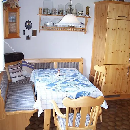 Ferienwohnung Haus Der Vielen Krauter Apartman